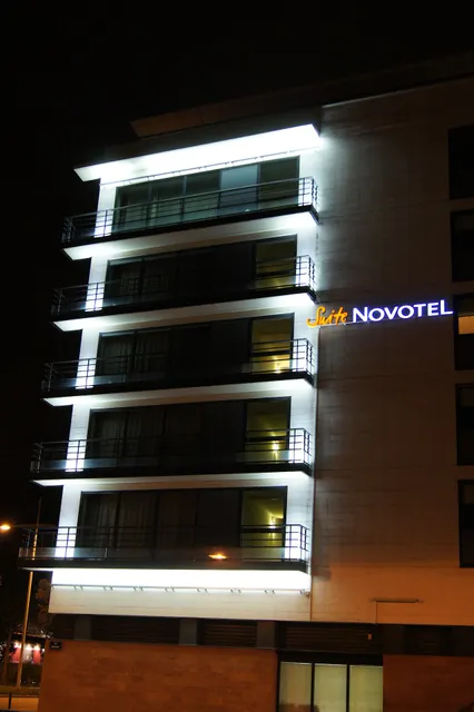NOVOTEL SUITES ROUEN - BAR