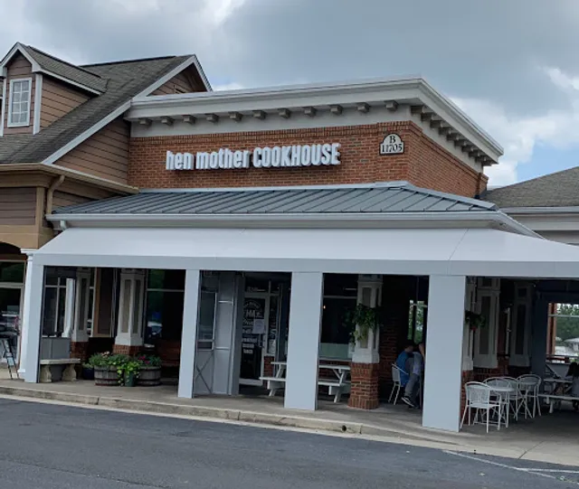 Hen Mother Cookhouse - Johns Creek