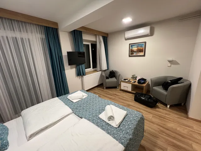 Grand Park rooms & apartments