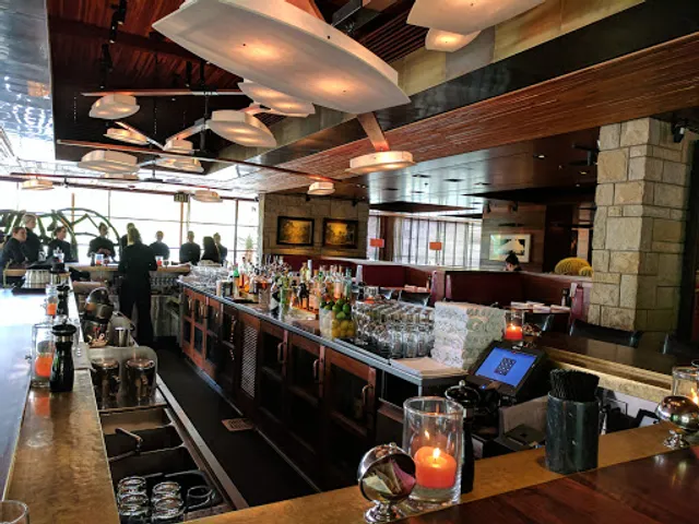 Hillstone Restaurant