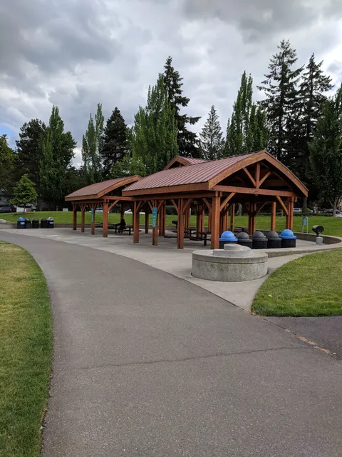 Crossroads Park Pickleball and Tennis Courts