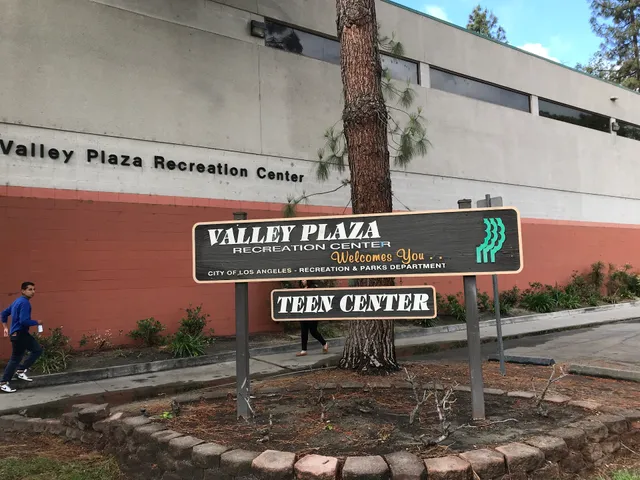 Valley Plaza Recreation Center
