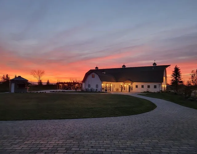 Mint Barrel Barn - Event Center