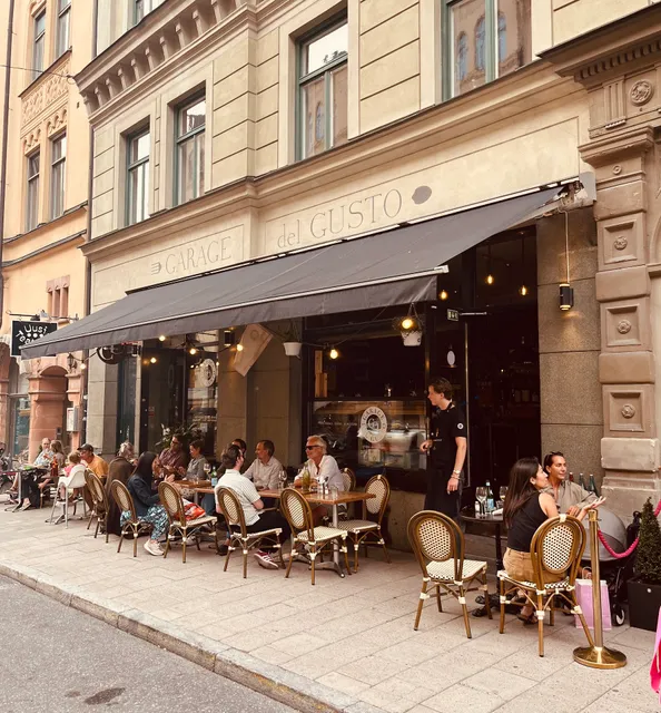 Garage Del Gusto-Italian Wine Bar Stockholm
