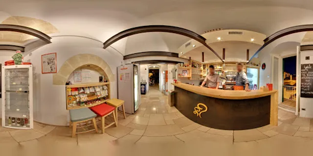 Gahvè coffee & drink