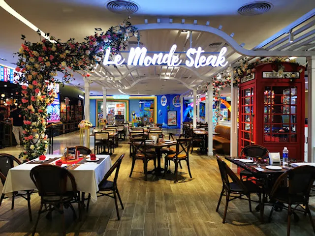 Le Monde Steak Vincom Tran Duy Hung