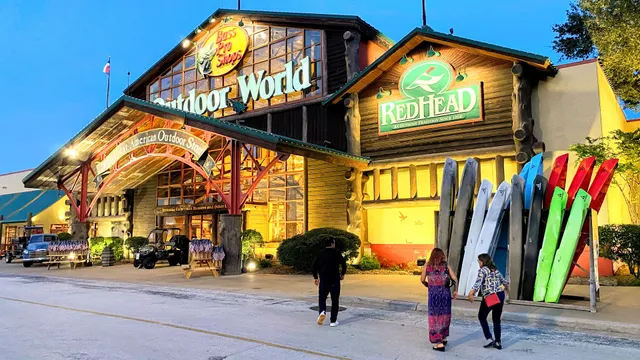 Bass Pro Shops