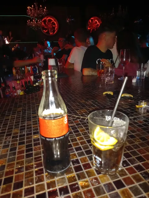 SEVEN LUGANO The Club