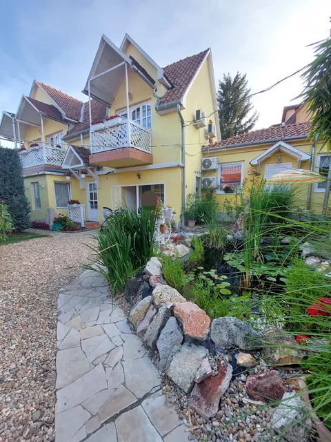 Castello Vendég és Apartmanház