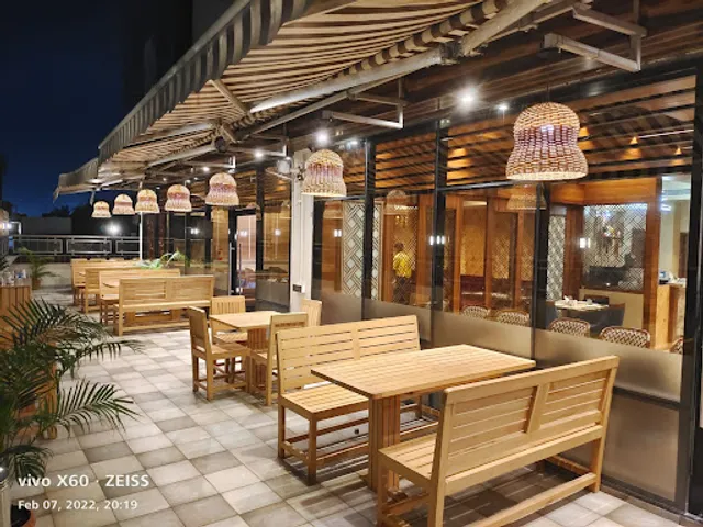 Nectars Restaurant & Bar