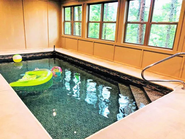 Pigeon Forge Cabins & Resorts