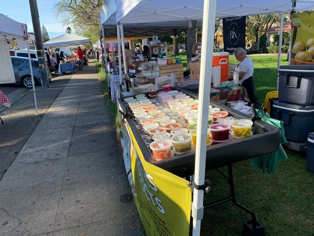 Petaluma Farmers' Market