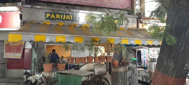 Parijat Restaurant & Bar