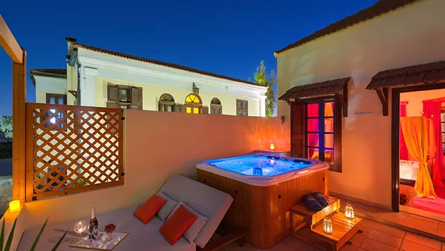 Nikos Takis Fashion Hotel