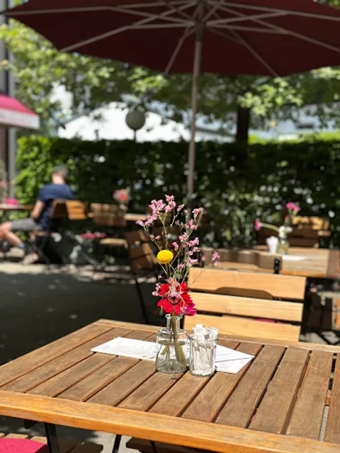 Marie's happy food & drinks - Café & Catering