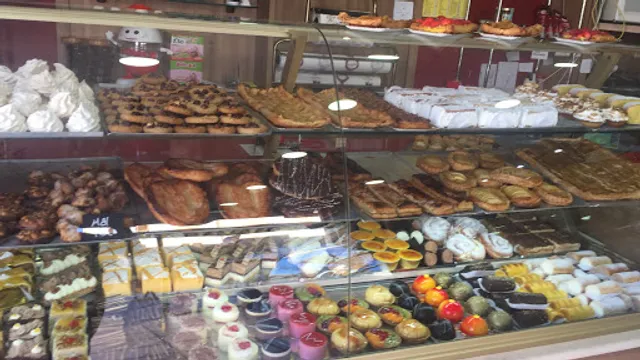 Pan y Dulces Gimeno S.L.U.