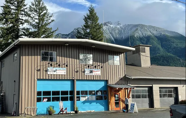 Pro Ski and Mountain Service