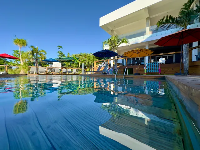 Old Crow Hotel and Suites