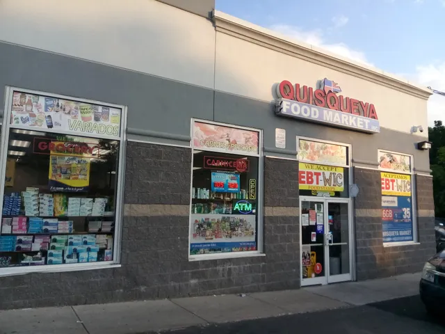 Quisqueya Food Market