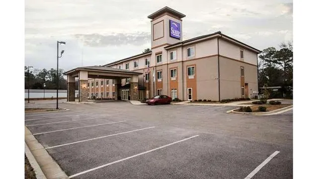 Sleep Inn & Suites Marion - Military Institute