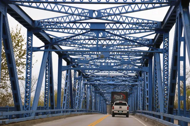 Prestonville-Carrollton Bridge