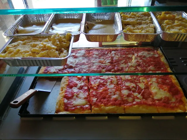 Il Pranzo E' Servito Di Coppola Pasqualino