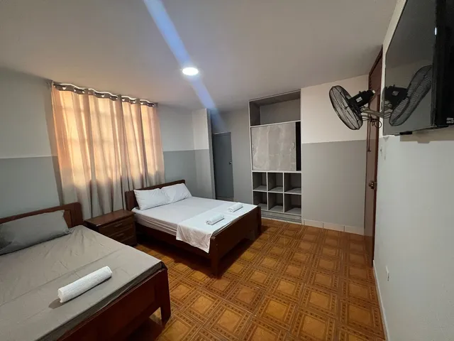 Hostal LEO Xoxo S.R.L