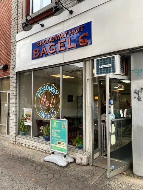 Broadway Hot Bagels