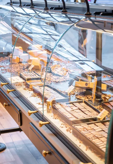 Le Chocolat Alain Ducasse, Le Comptoir Versailles