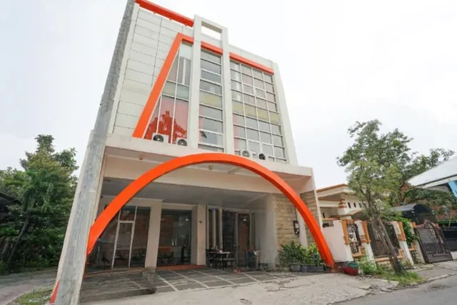 OYO 450 Semampir Residence