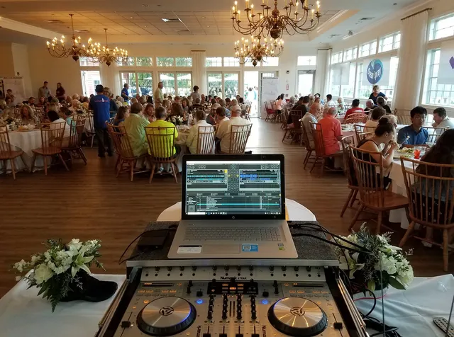 Turn It Up Entertainment