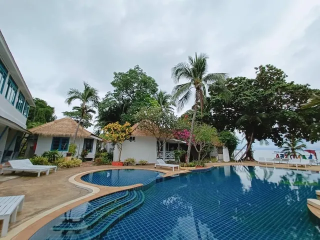 Sand Sea Beach Resort