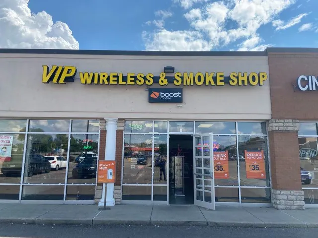 VIP Smoke Shop - Woodlawn
