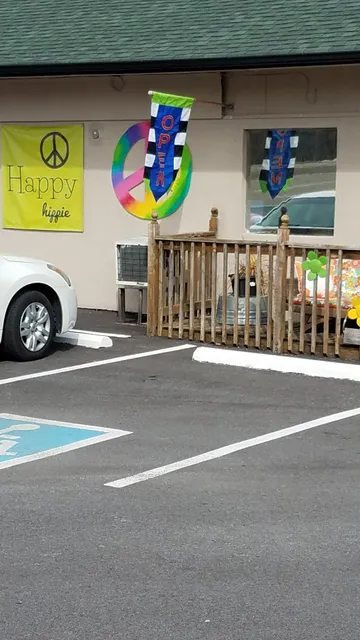 Happy Hippie | CBD + THC + Kratom