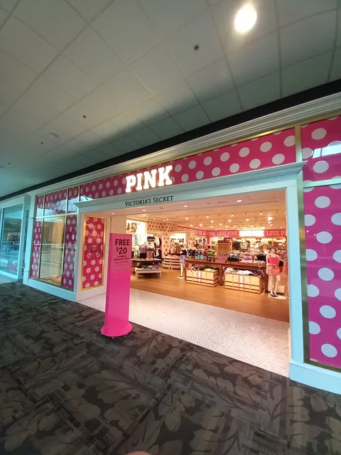 Victoria's Secret & PINK
