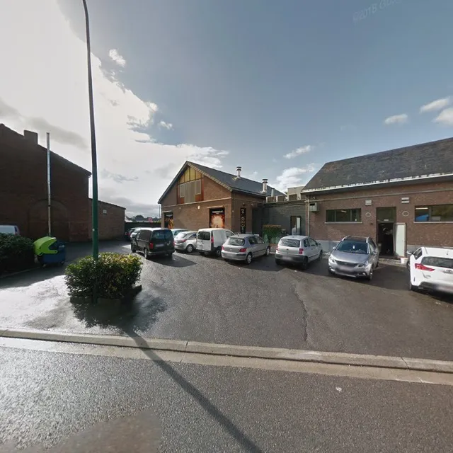 Chez Mademoiselle Benoît