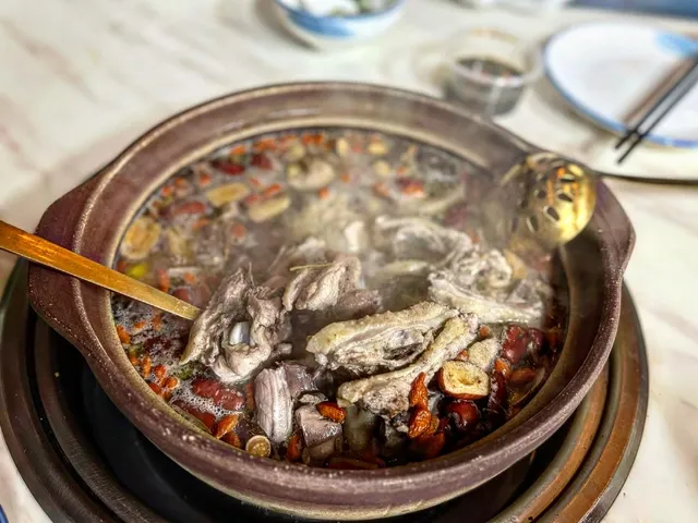 Lao Guang Tan Lu Chicken Soup