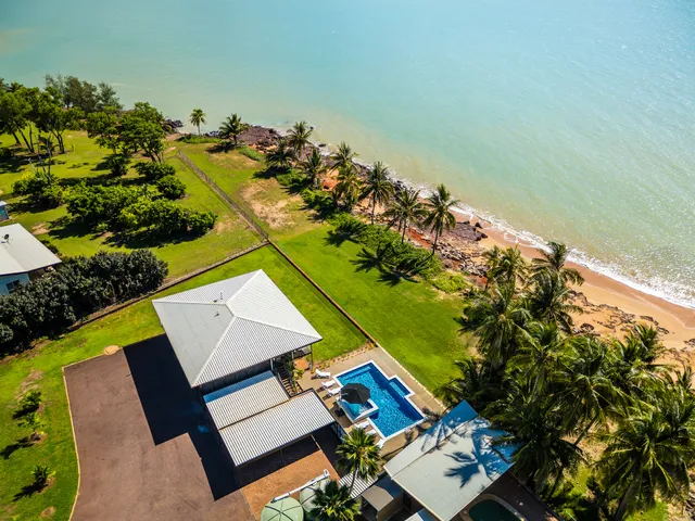 The Beach House Dundee Beach NT