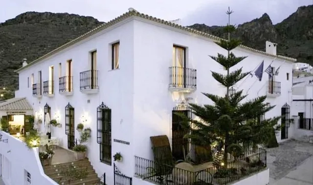 HOTEL MUSEO Lucainena