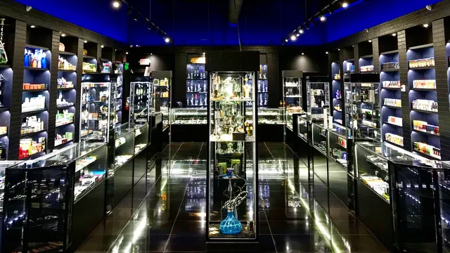 ROCK 'N ROLL IT - SMOKE - VAPE - HEMP - MANVEL