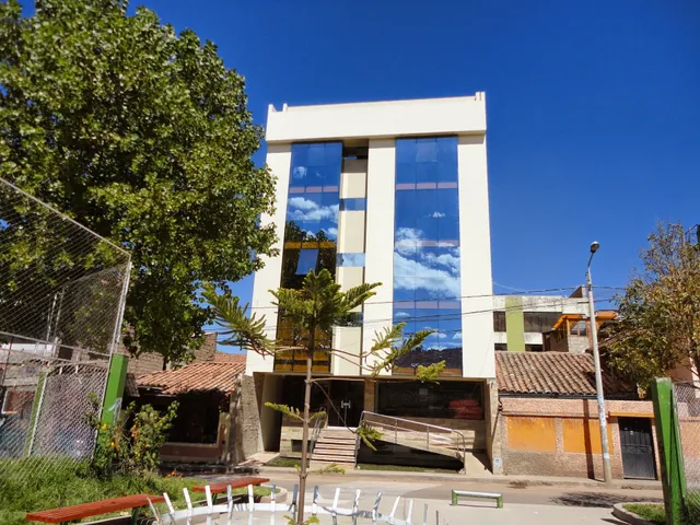 Florida del Inca Hotel