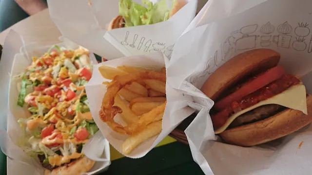 MOS BURGER Kawagoe Yamada Shop