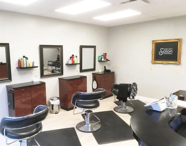 Lower Lights Salon