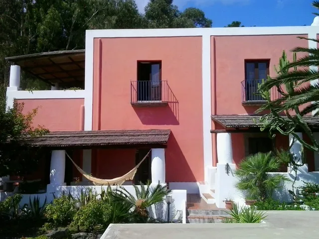 The red Villa