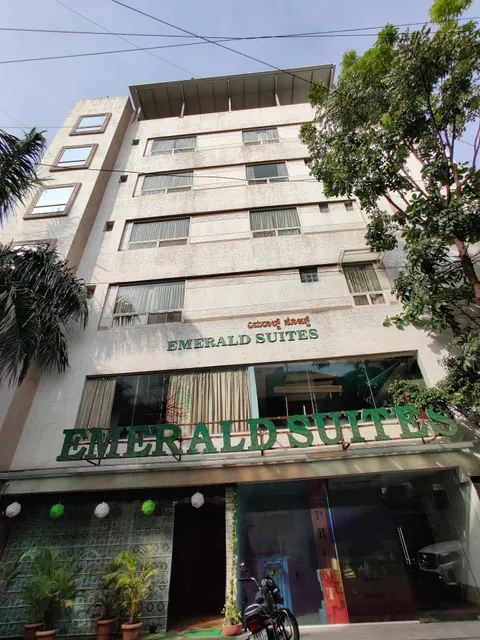 Emerald Suites by Kallate