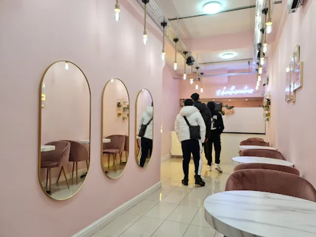 Desi Tarkey Paratha House