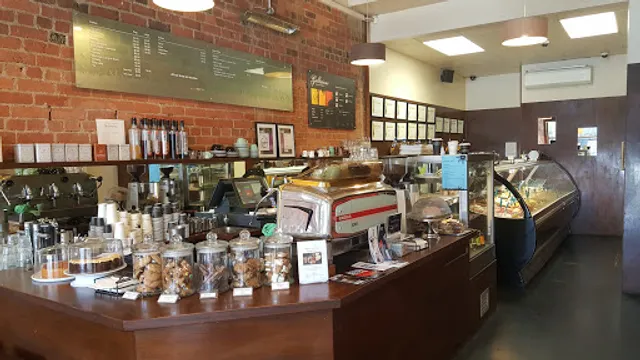 Kaffee Eis Courtenay Place