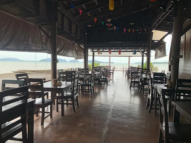 Rareview Coffee & Restaurant