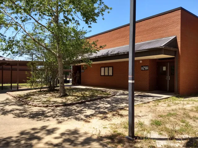 Dining Facility BLDG 6204