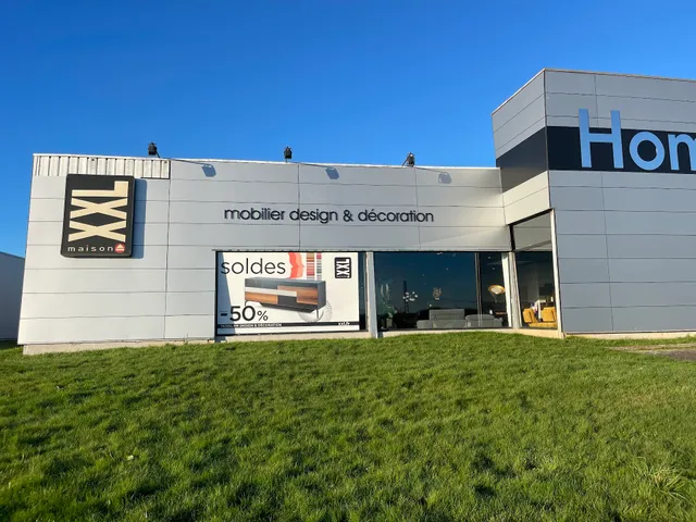 maison XXL Rennes, Canapés design, meubles design,